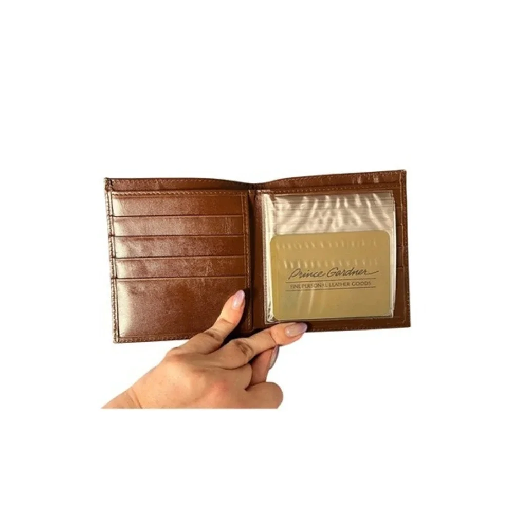 VTG Prince Gardner Brown Leather Bifold Wallet Classic‎ Minimalist Design
